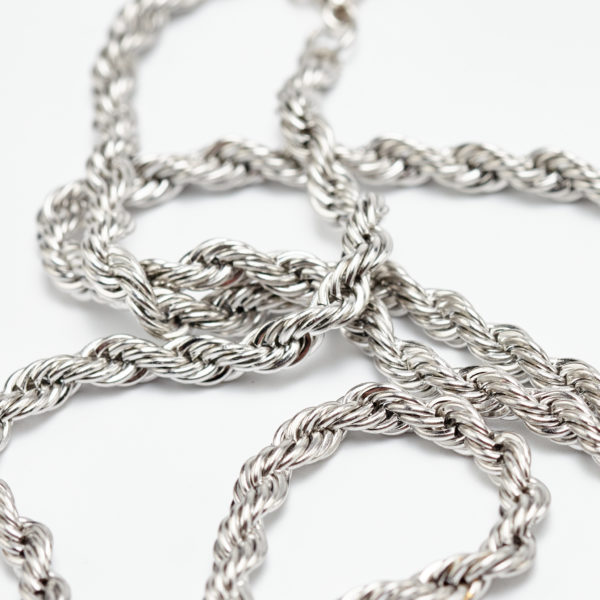 A the Great Necklace in Silver