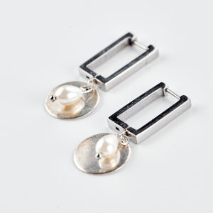 Silver and pearl earrings square hoops