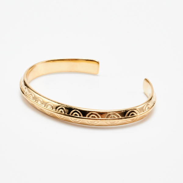 round bracelet gold with circles