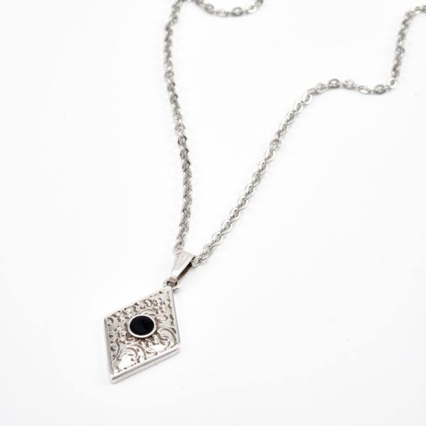 flower power silver necklace