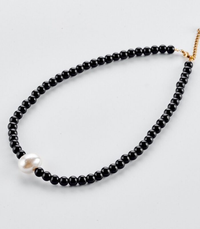 %ce%ba%ce%bf%ce%bb%ce%b9%ce%b5-%ce%bc%ce%b1%cf%85%cf%81%ce%bf-%ce%bc%ce%b5-%cf%80%ce%b5%cf%81%ce%bb%ce%b1-concordia